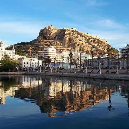 Apartamento En Alicante La Casa Azul Santa Faz Luaran gambar
